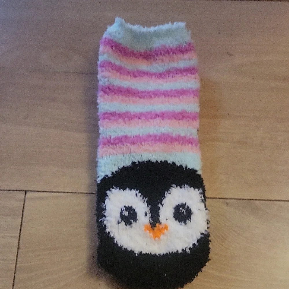 Cozy Penguin Kids Socks - Pink and Black